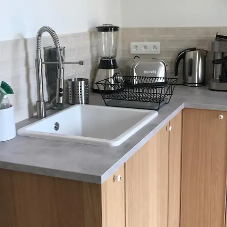 Apartament Au Calme Centre Liberation